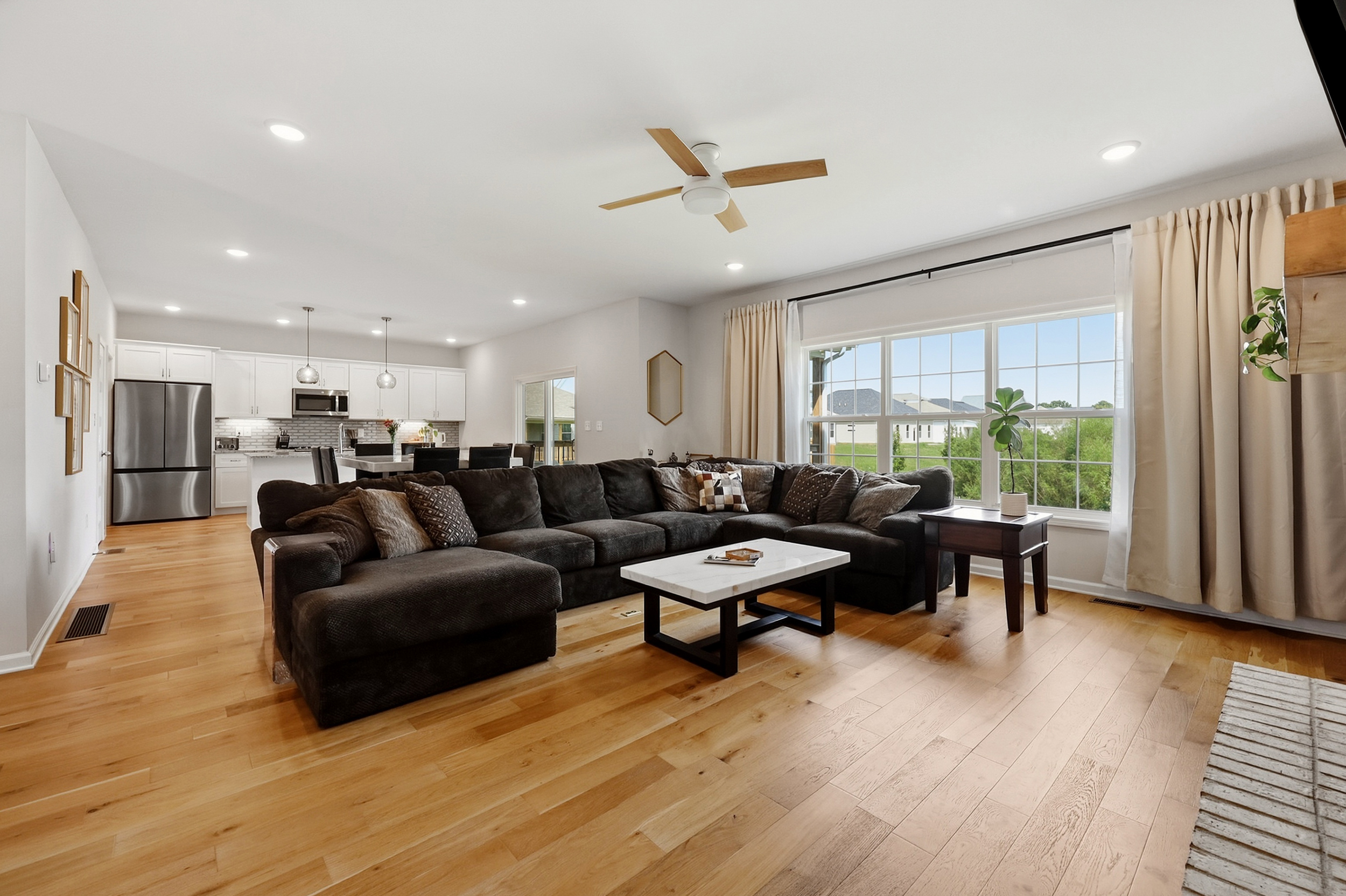  141 Meadowcrest Drive - 物件實景