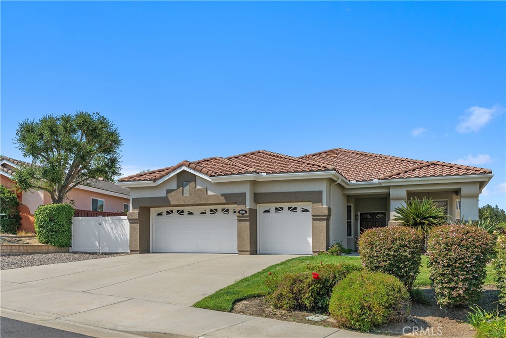 Murrieta, California, 92562, United States, 3 Bedrooms Bedrooms, ,2 BathroomsBathrooms,Residential,For Sale,1896045