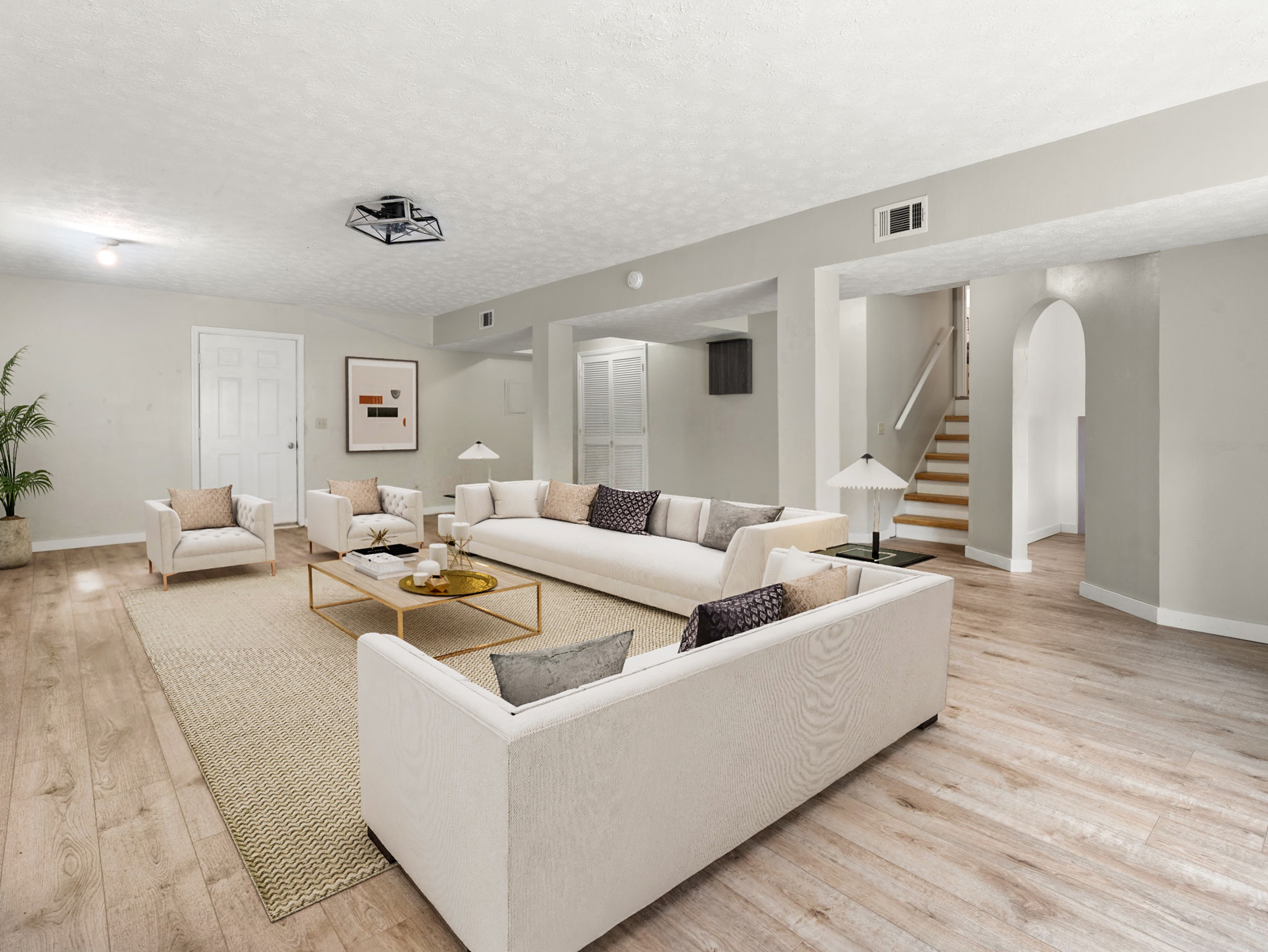  Beautifully Updated Home on Private Lot - 物件實景