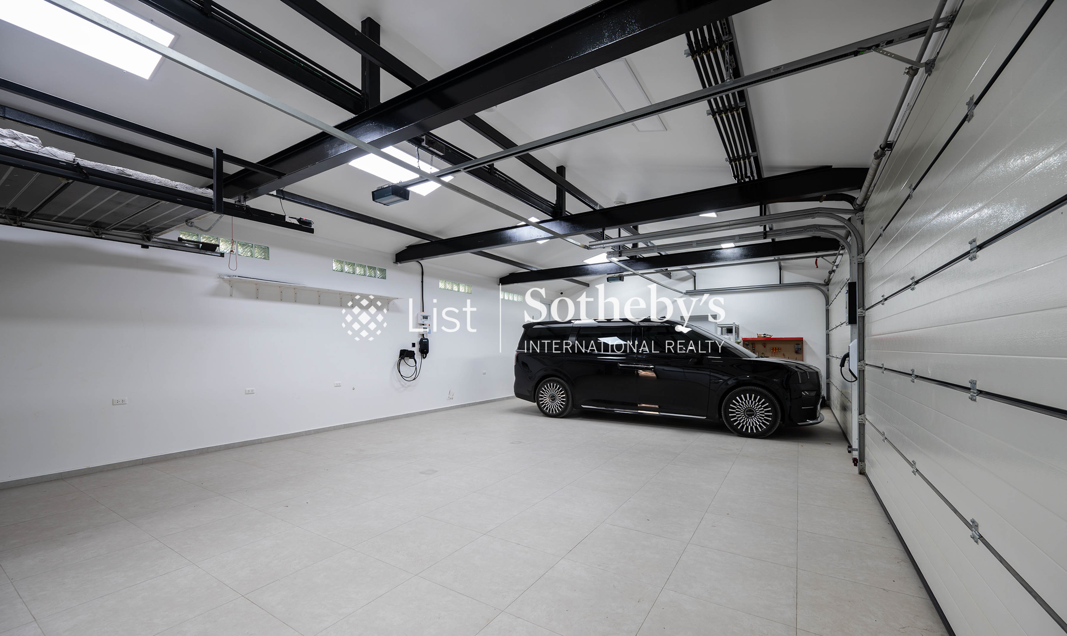  Creative Family Villa in North Cha-Am Featuring Gym, Office & Rock Wall - 物件實景