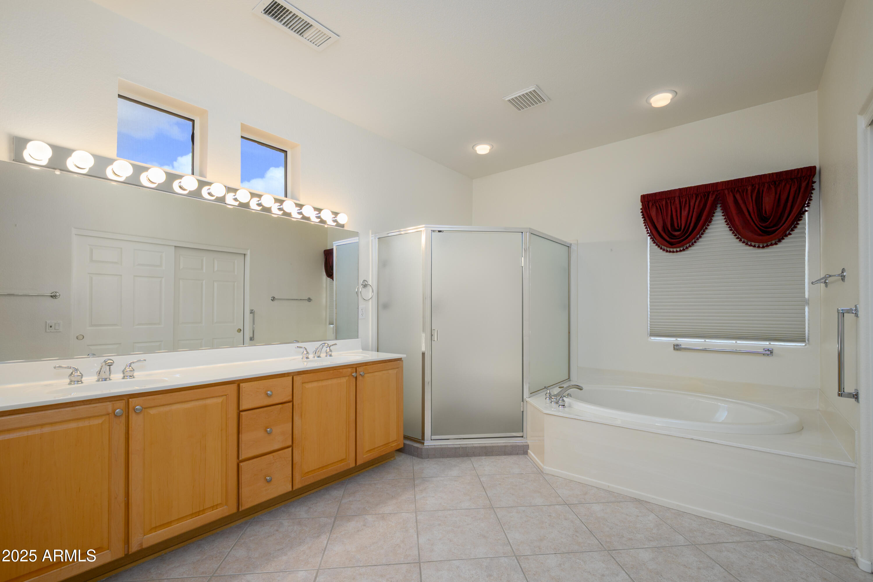 Surprise, Arizona, 85374, United States, 3 Bedrooms Bedrooms, ,Residential,For Sale,1737659