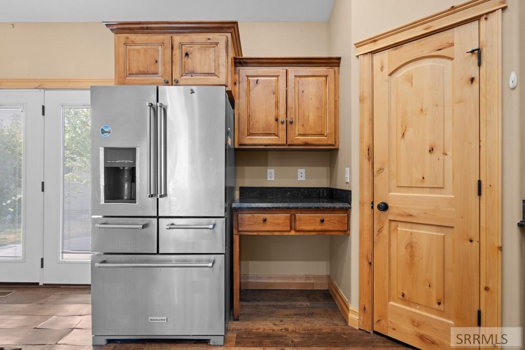 IDAHO FALLS, Idaho, 83401, United States, 6 Bedrooms Bedrooms, ,3 BathroomsBathrooms,Residential,For Sale,2006339