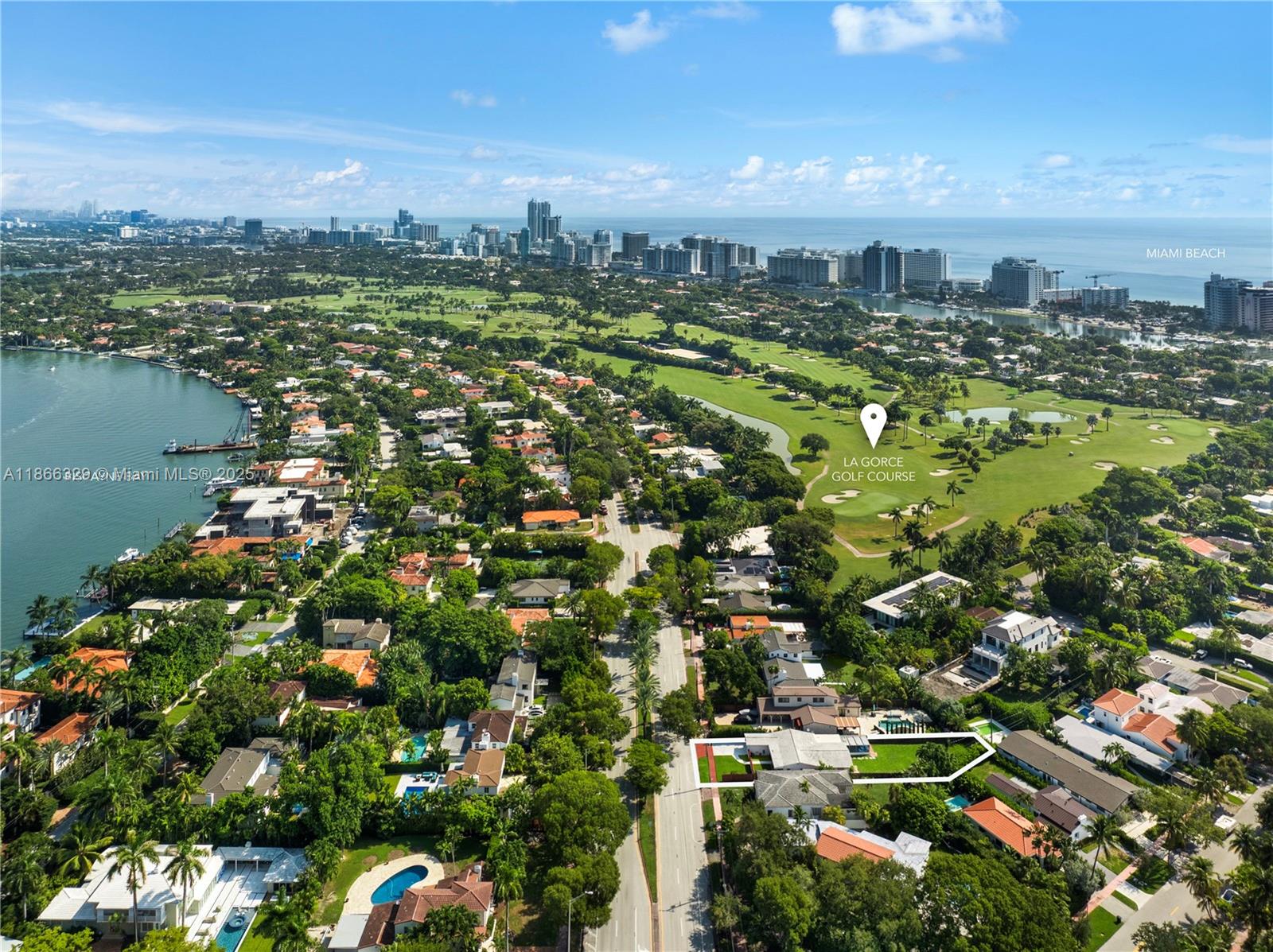 Miami Beach, Florida, 33140, United States, 3 Bedrooms Bedrooms, ,2 BathroomsBathrooms,Residential,For Sale,1934201