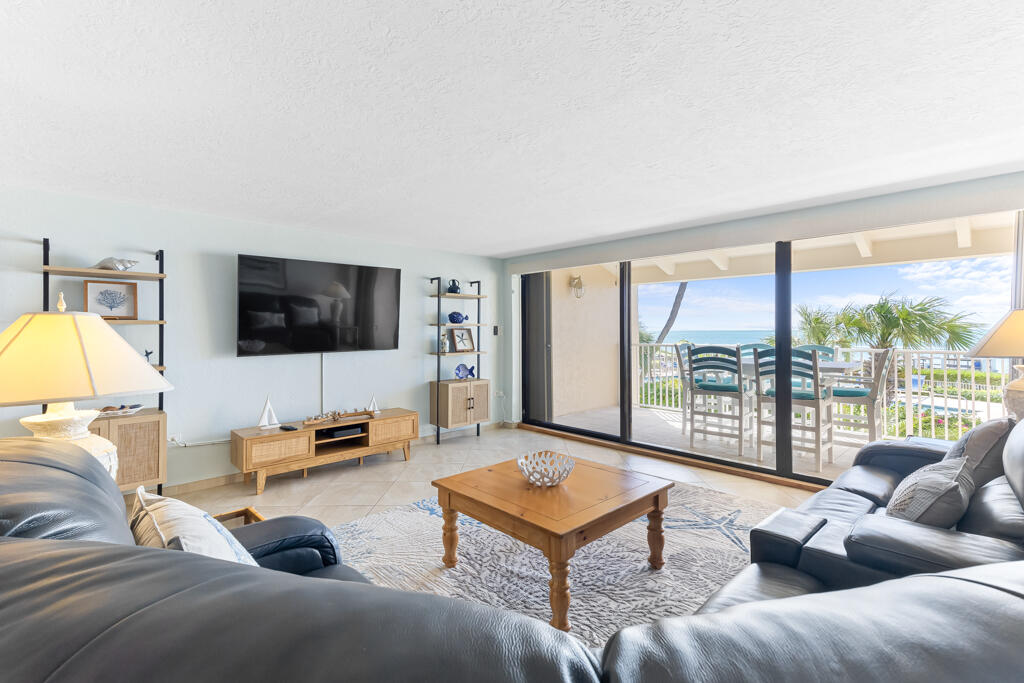 1133 W Ocean Drive, 7, KEY COLONY, Florida, 33051, United States, 3 Bedrooms Bedrooms, ,3 BathroomsBathrooms,Residential,For Sale,1133 W Ocean Drive, 7,1655826