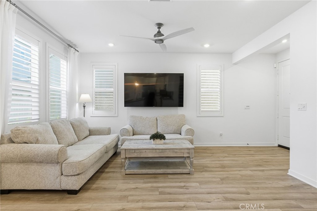 Corona, California, 92883, United States, 3 Bedrooms Bedrooms, ,3 BathroomsBathrooms,Residential,For Sale,1996400