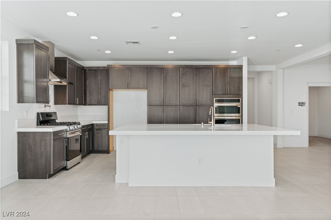 1005 Warsaw Avenue, Henderson, Nevada, 89015, United States, 4 Bedrooms Bedrooms, ,3 BathroomsBathrooms,Residential,For Sale,1005 Warsaw Avenue,1660795