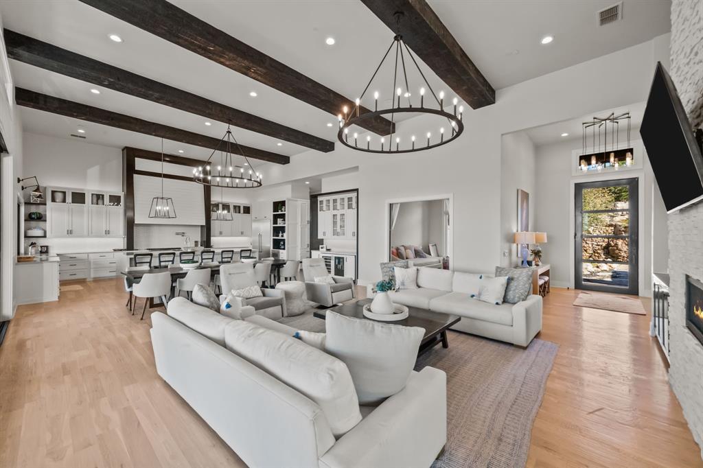 Graford, Texas, 76449, United States, 5 Bedrooms Bedrooms, ,7 BathroomsBathrooms,Residential,For Sale,1806624