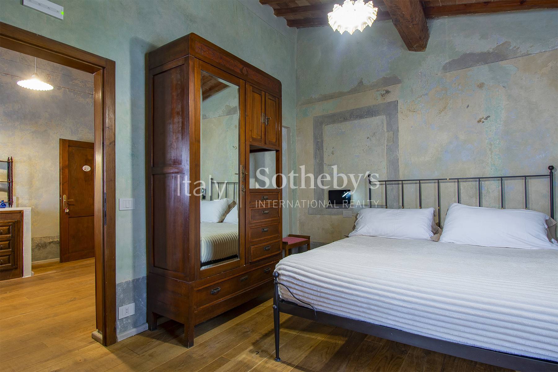  Small restored hamlet in the heart of Chianti - 物件實景
