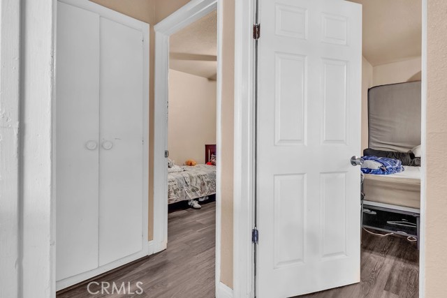 Los Angeles, California, 90044, United States, 4 Bedrooms Bedrooms, ,Residential,For Sale,2040182