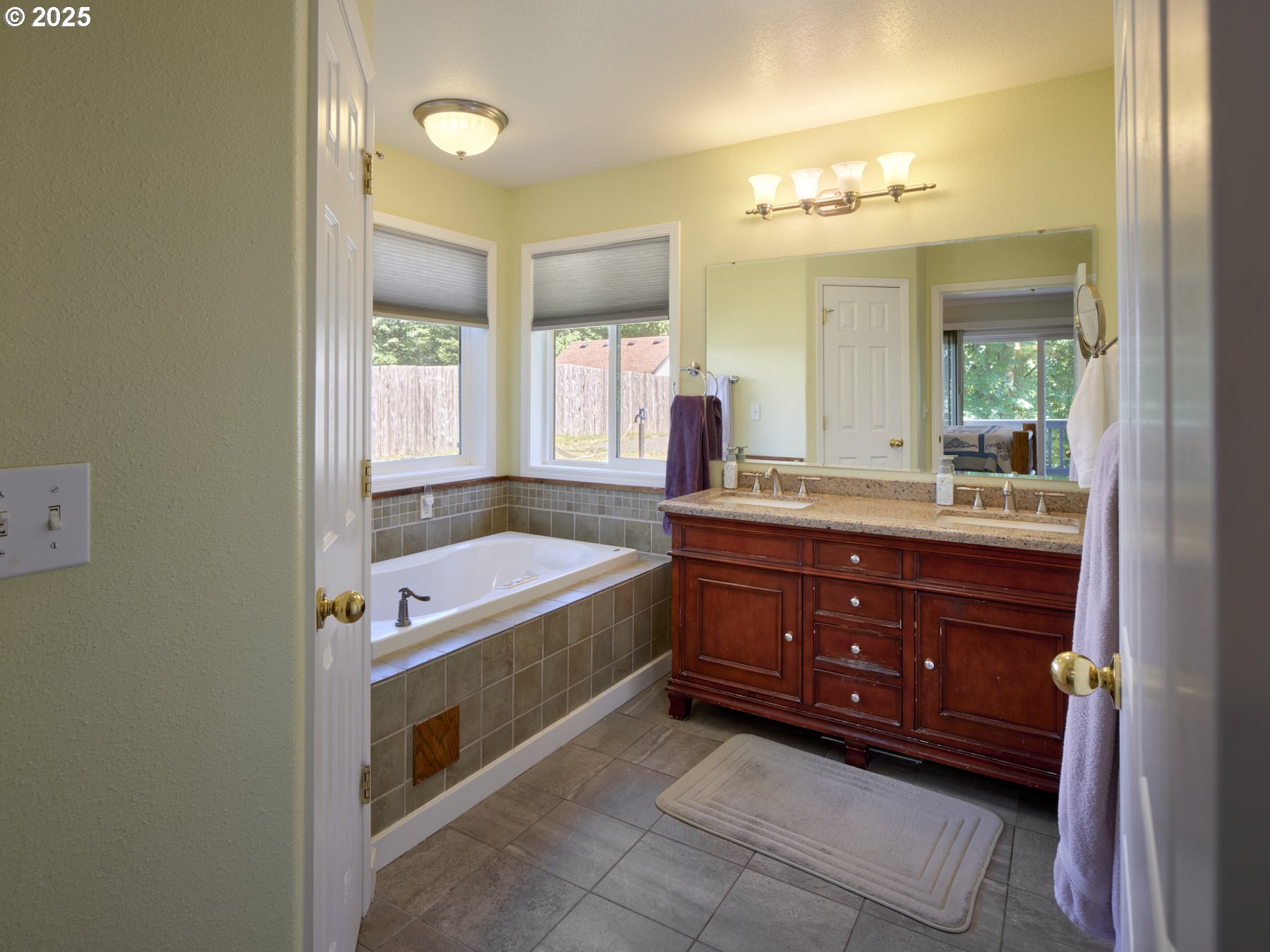 Ariel, Washington, 98603, United States, 3 Bedrooms Bedrooms, ,2 BathroomsBathrooms,Residential,For Sale,1891674