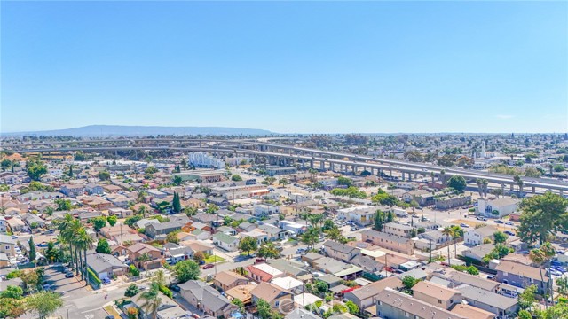 Los Angeles, California, 90061, United States, 2 Bedrooms Bedrooms, ,2 BathroomsBathrooms,Residential,For Sale,2000057