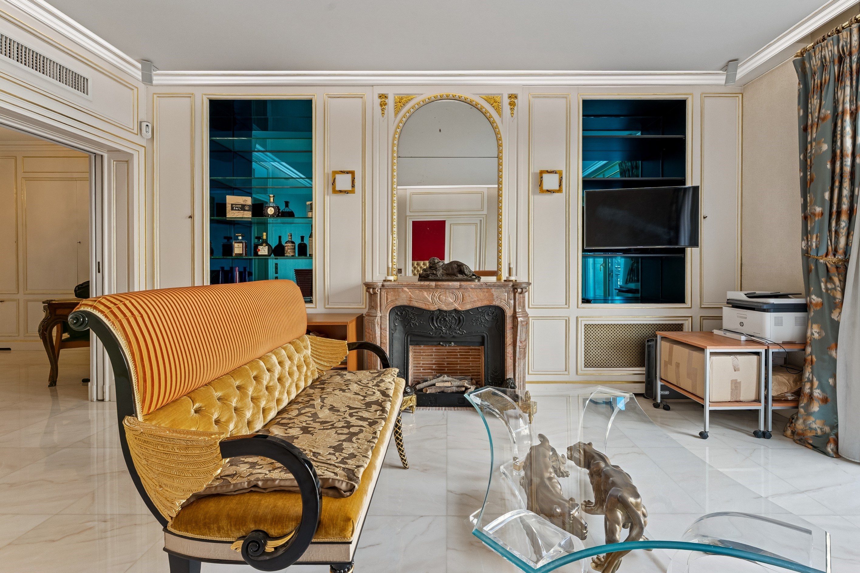  AVENUE MONTAIGNE – FACING THE PLAZA ATHÉNÉE – EXCEPTIONAL 90 SQM SUITE - 物件實景