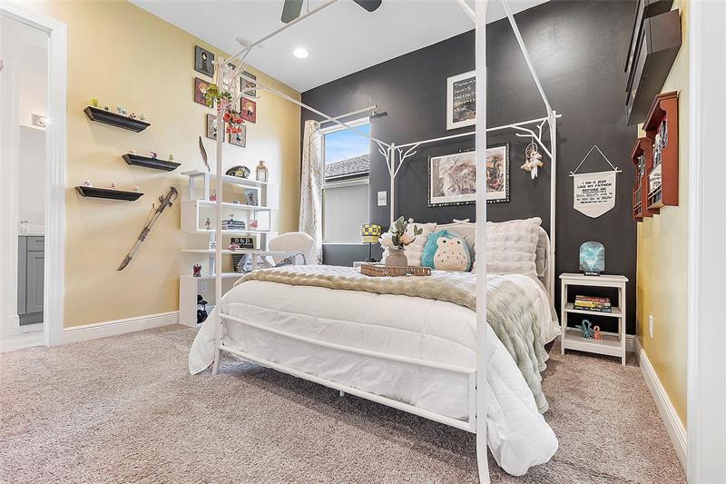 Port St Lucie, Florida, 34987, United States, 3 Bedrooms Bedrooms, ,4 BathroomsBathrooms,Residential,For Sale,2002131