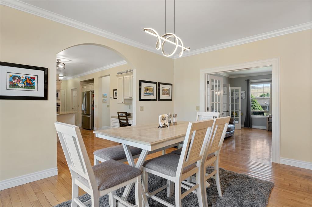 Missoula, Montana, 59803, United States, 4 Bedrooms Bedrooms, ,4 BathroomsBathrooms,Residential,For Sale,1895137