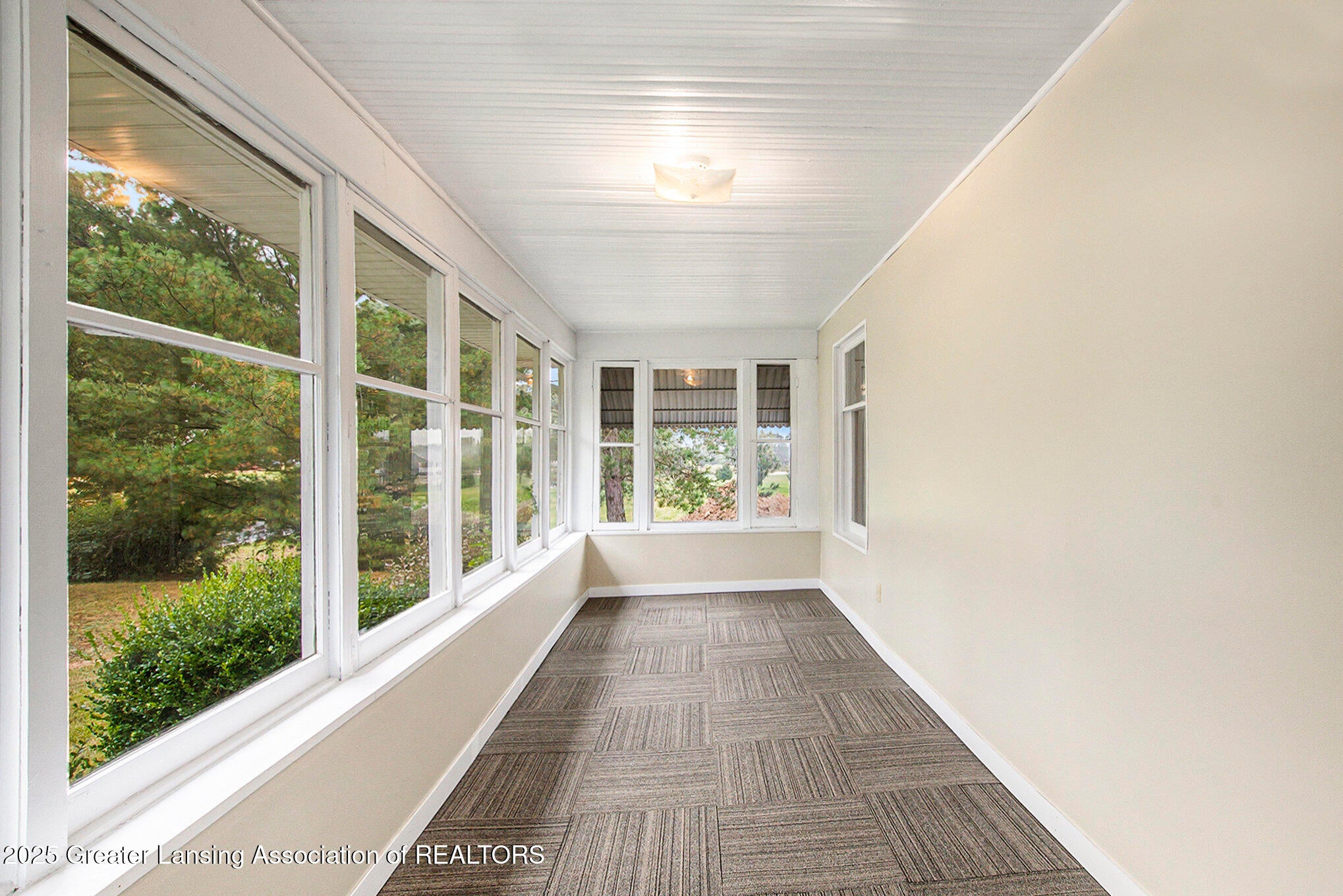 Webberville, Michigan, 48892, United States, 5 Bedrooms Bedrooms, ,2 BathroomsBathrooms,Residential,For Sale,1963155