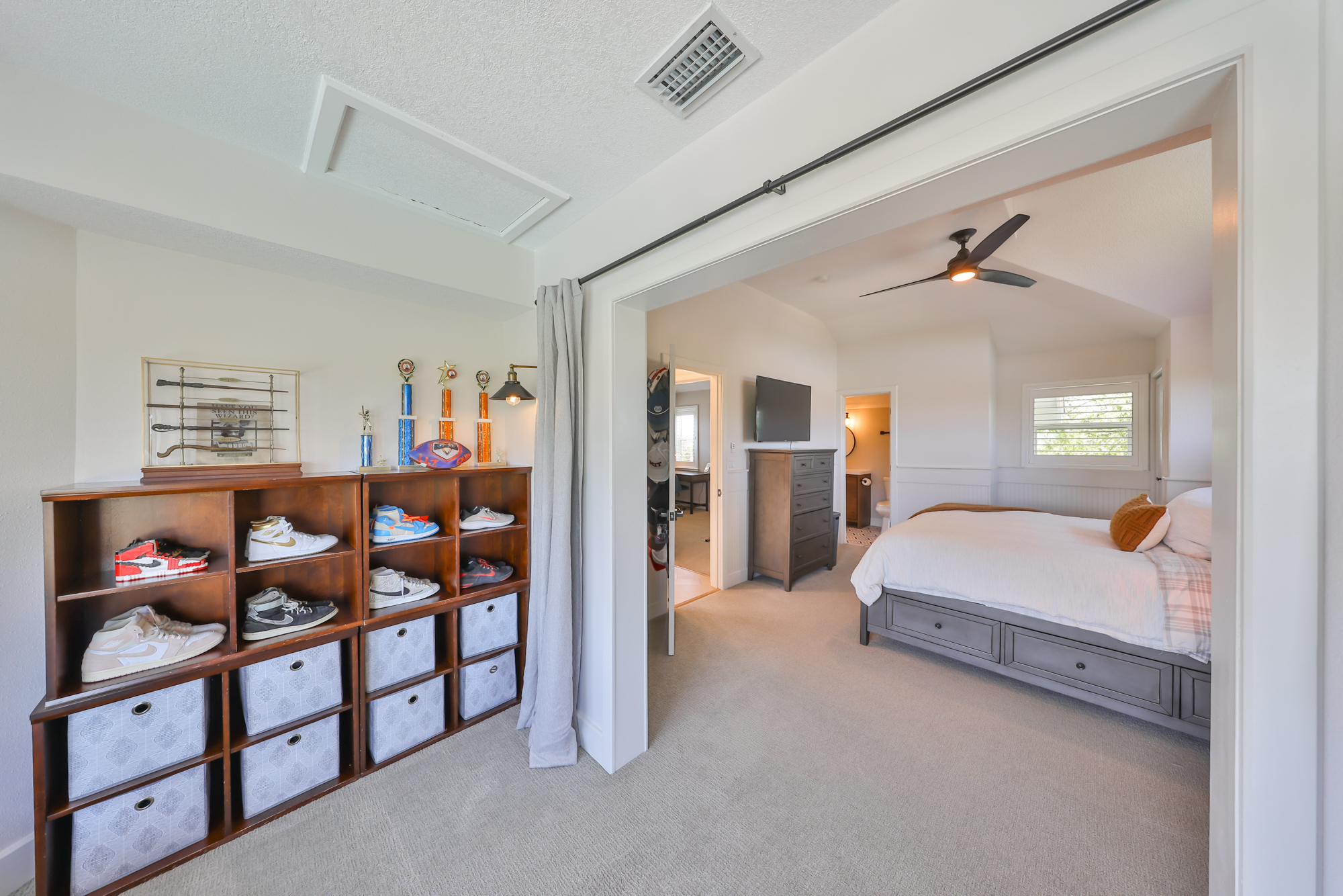 Apollo Beach, Florida, 33572, United States, 4 Bedrooms Bedrooms, ,4 BathroomsBathrooms,Residential,For Sale,1977778