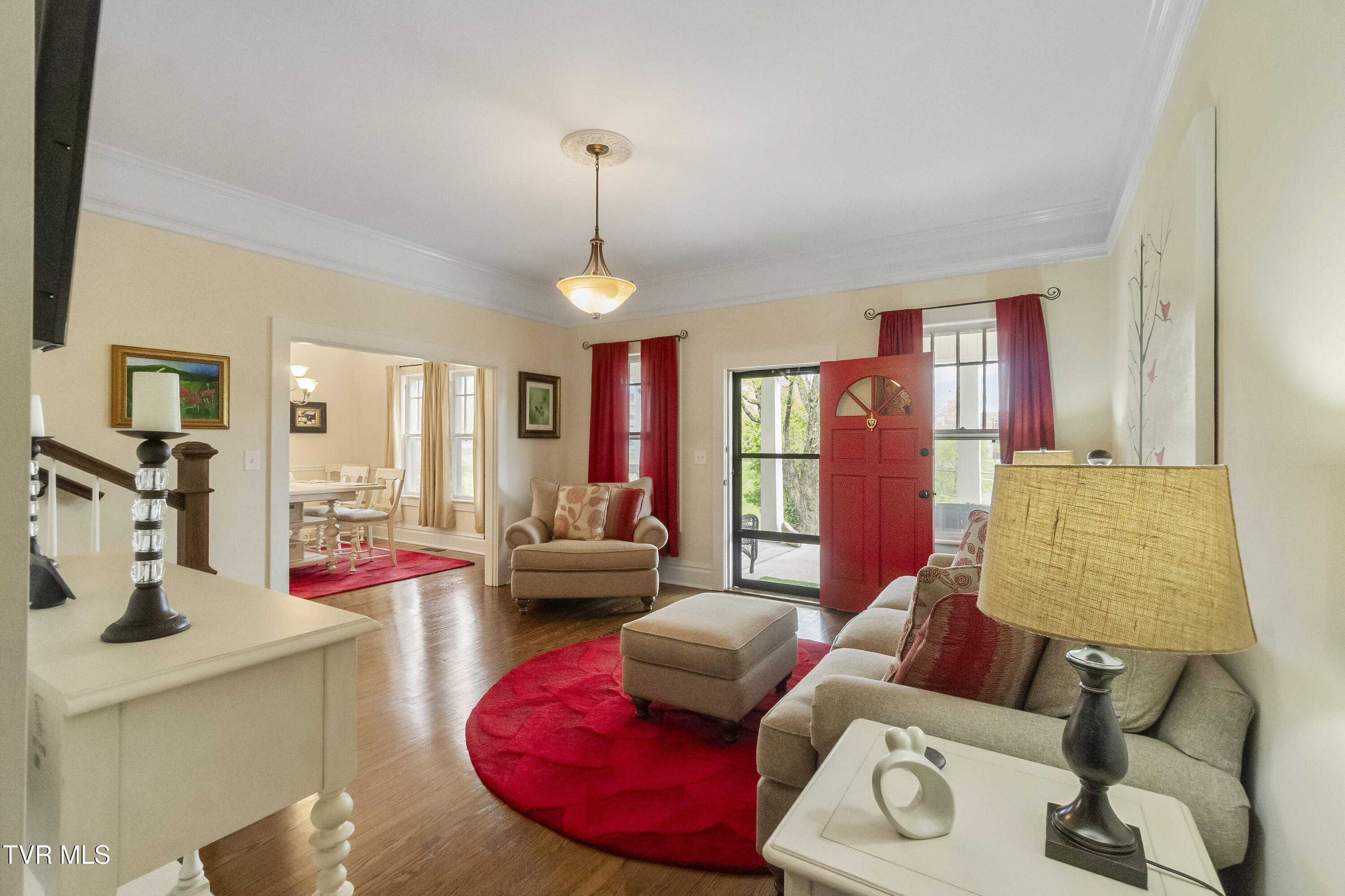 Greeneville, Tennessee, 37745, United States, 4 Bedrooms Bedrooms, ,2 BathroomsBathrooms,Residential,For Sale,1976291