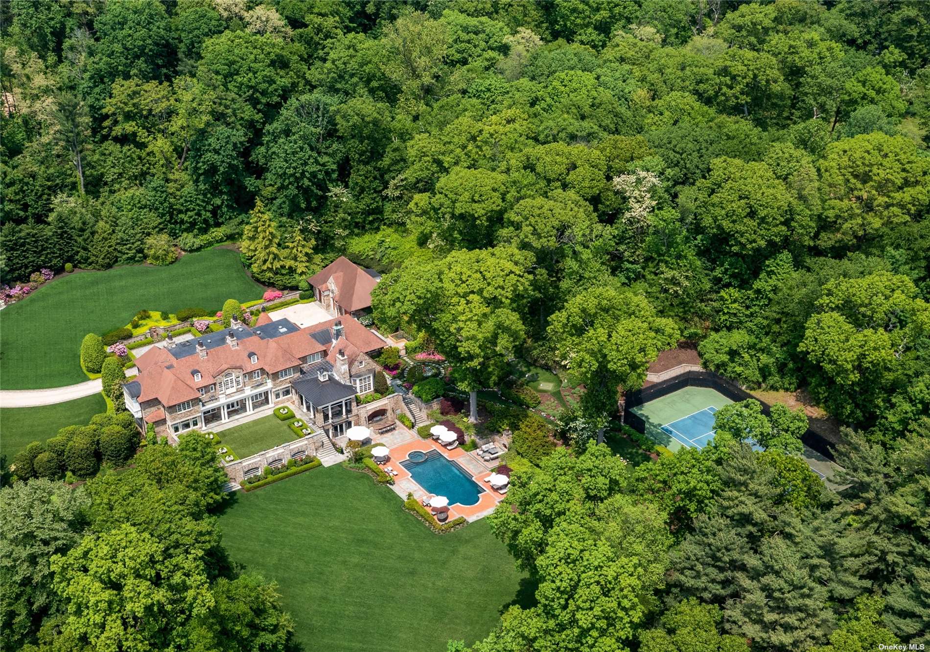 6a Spring Hill Lane, Old Westbury, NY, 11568 