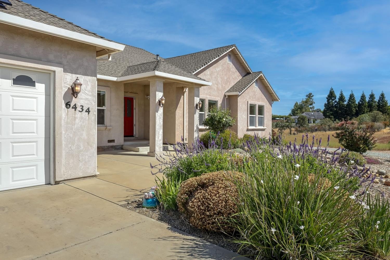 Valley Springs, California, 95252, United States, 3 Bedrooms Bedrooms, ,4 BathroomsBathrooms,Residential,For Sale,1981868