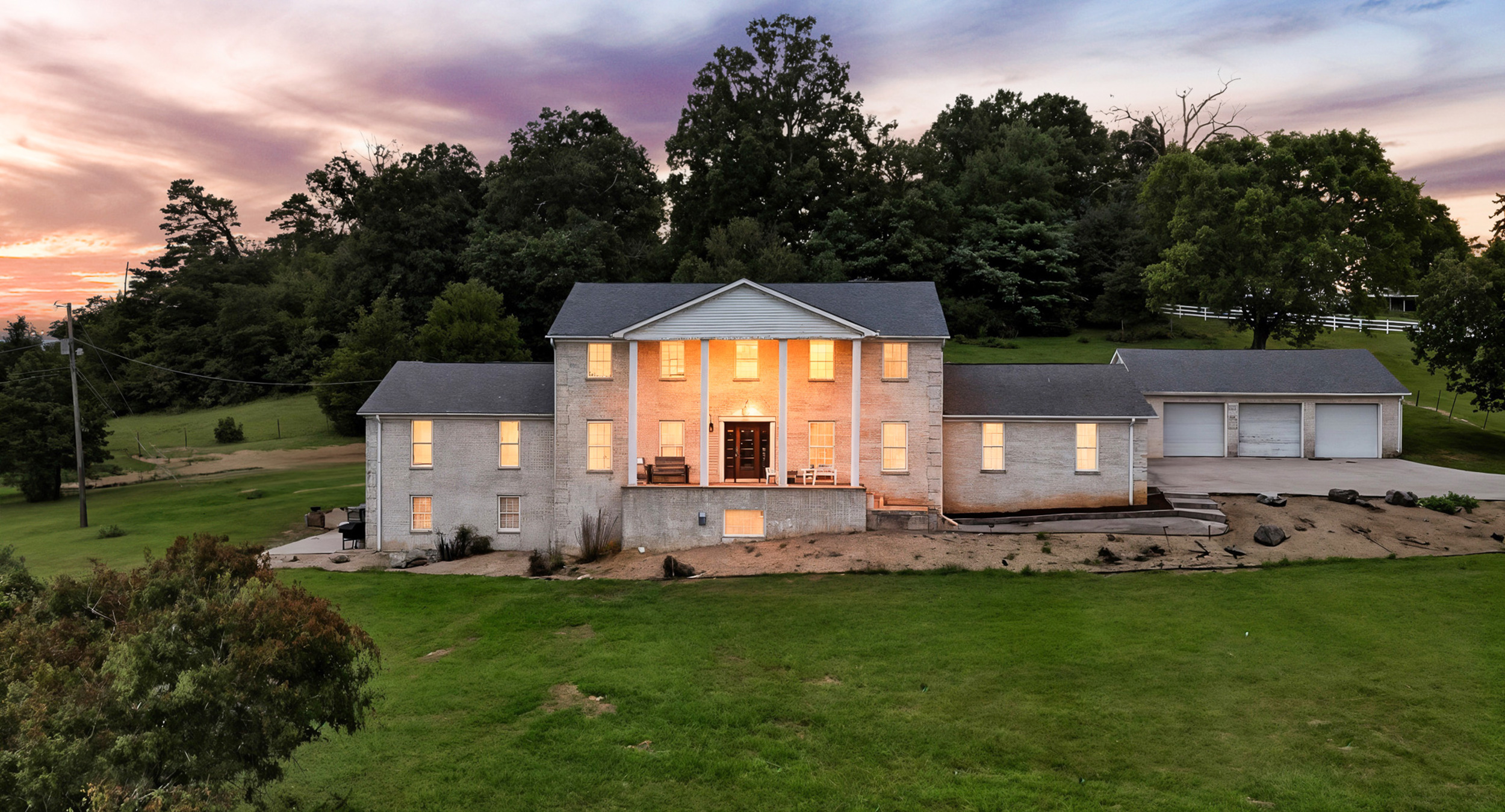 Seymour, Tennessee, 37865, United States, 8 Bedrooms Bedrooms, ,8 BathroomsBathrooms,Residential,For Sale,1904396