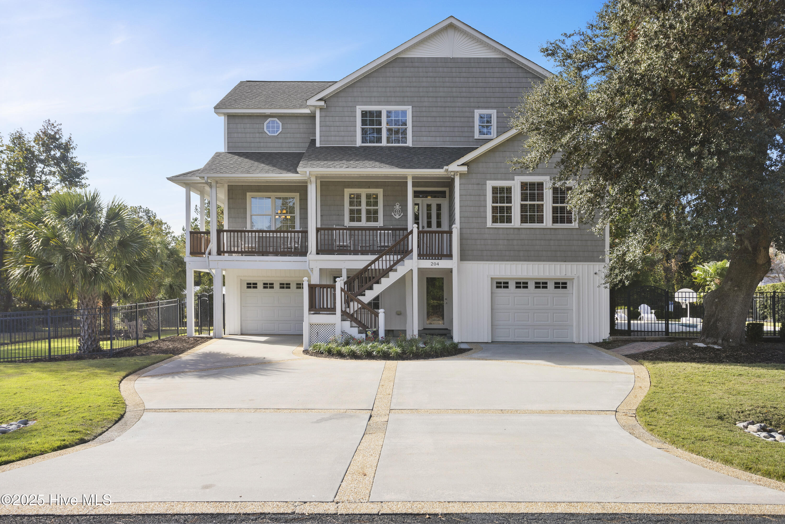 Wilmington, North Carolina, 28409, United States, 5 Bedrooms Bedrooms, ,4 BathroomsBathrooms,Residential,For Sale,1730628