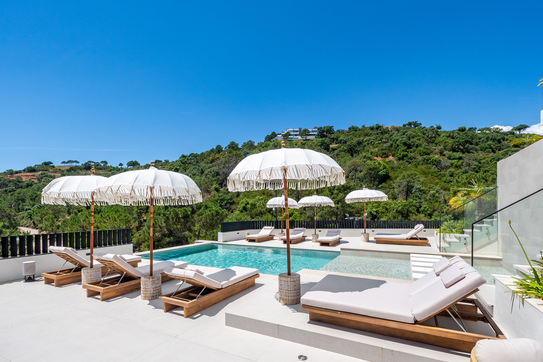  Contemporary villa with panoramic views in Montemayor, Benahavis - 物件實景