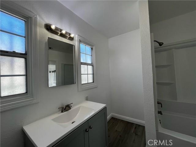 LA, California, 90008, United States, ,Residential,For Sale,2023707