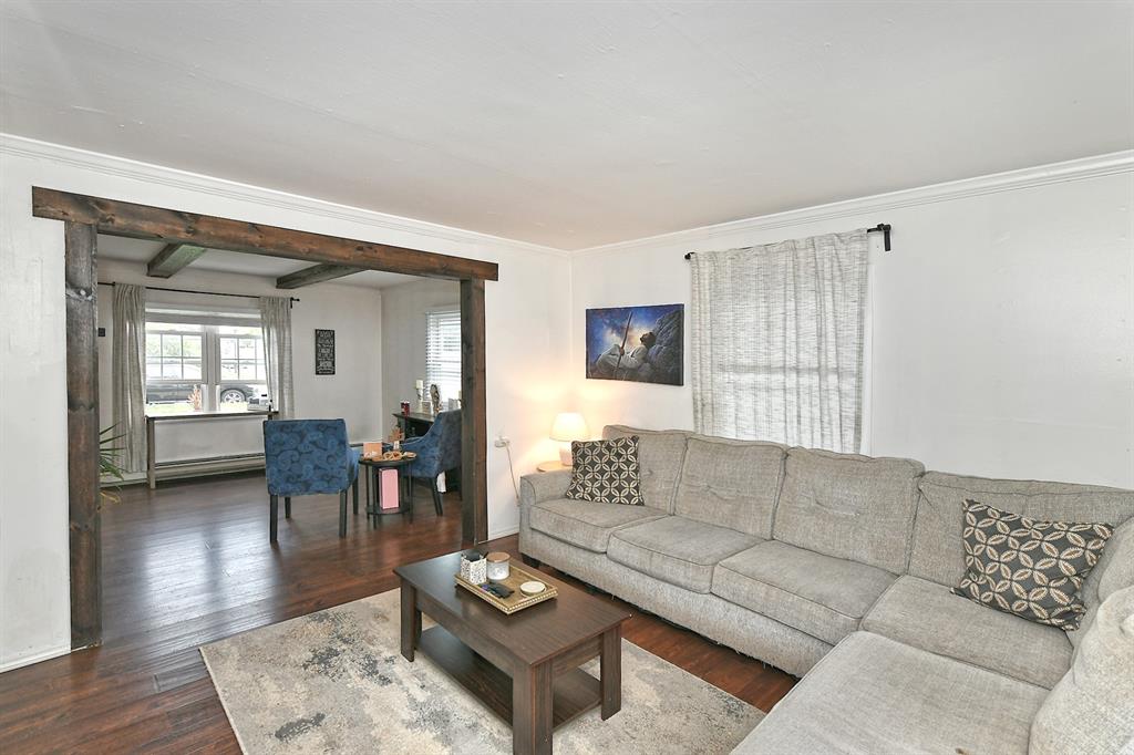 Levittown, New York, 11756, United States, 4 Bedrooms Bedrooms, ,1 BathroomBathrooms,Residential,For Sale,1984433