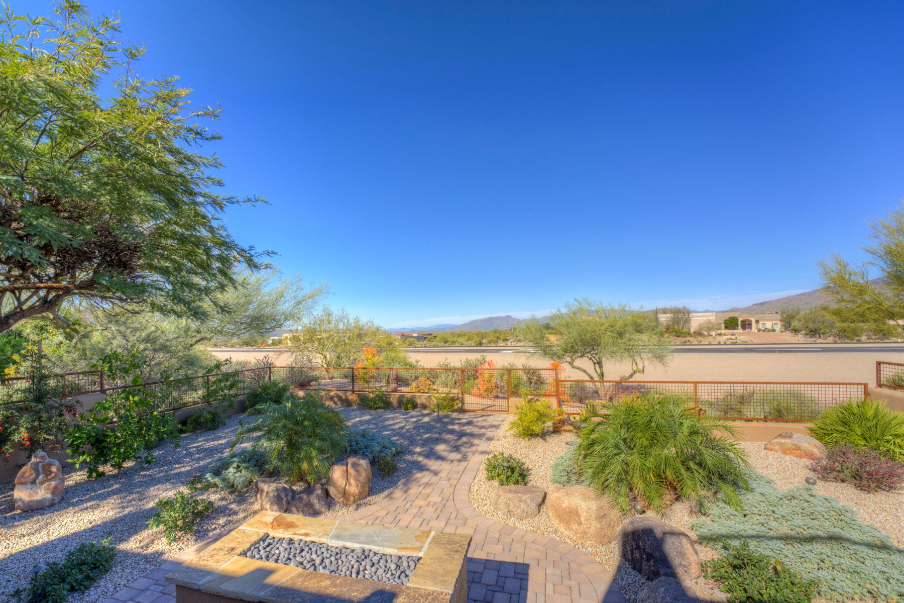  8502 E Cave Creek Road¦Carefree, AZ - 物件實景