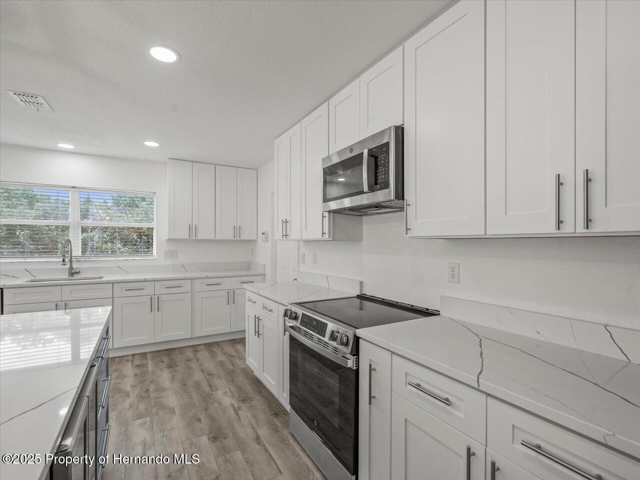 Homosassa, Florida, 34446, United States, 4 Bedrooms Bedrooms, ,3 BathroomsBathrooms,Residential,For Sale,2001926