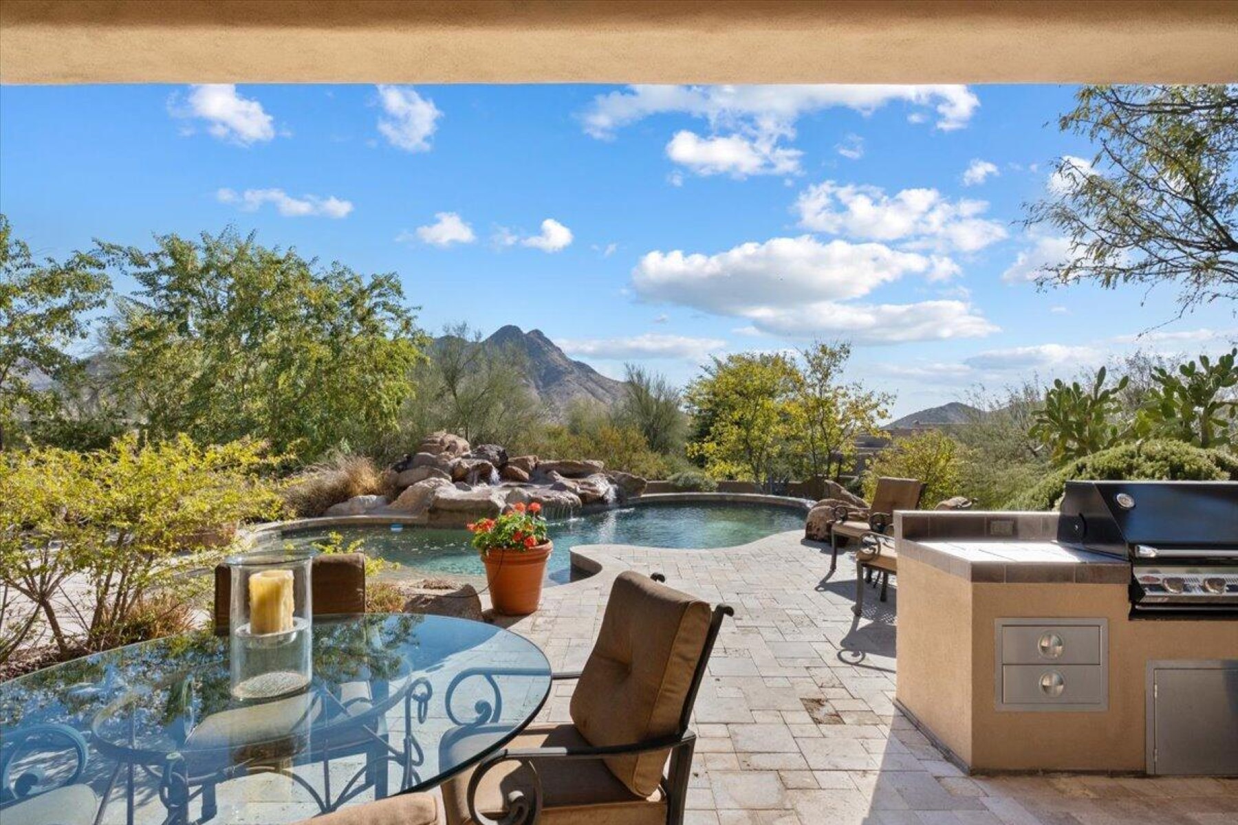  11447 E Whispering Wind Drive  Scottsdale, AZ - 物件實景