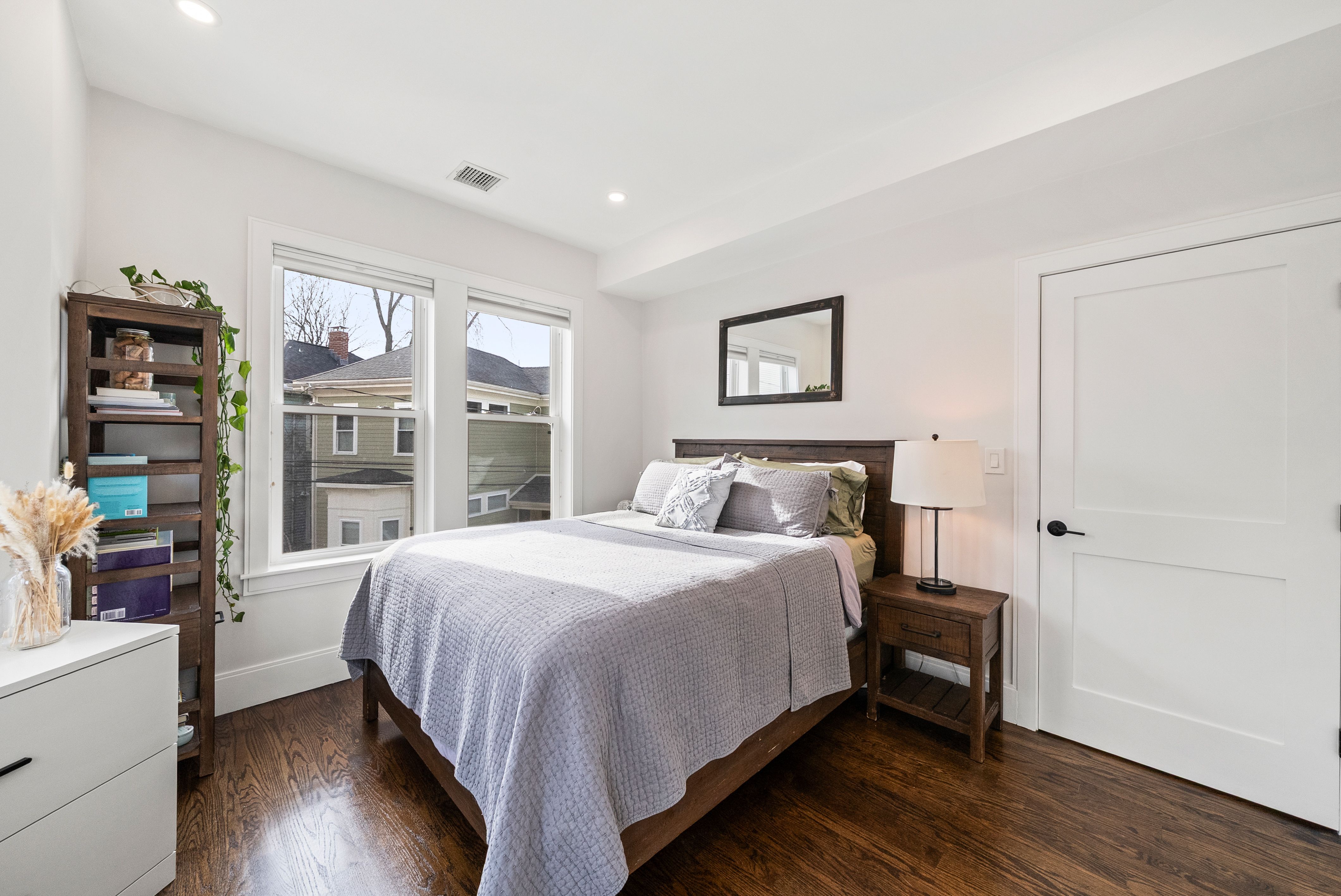  12-14 Porter St, Boston, MA, 02130 - 物件實景