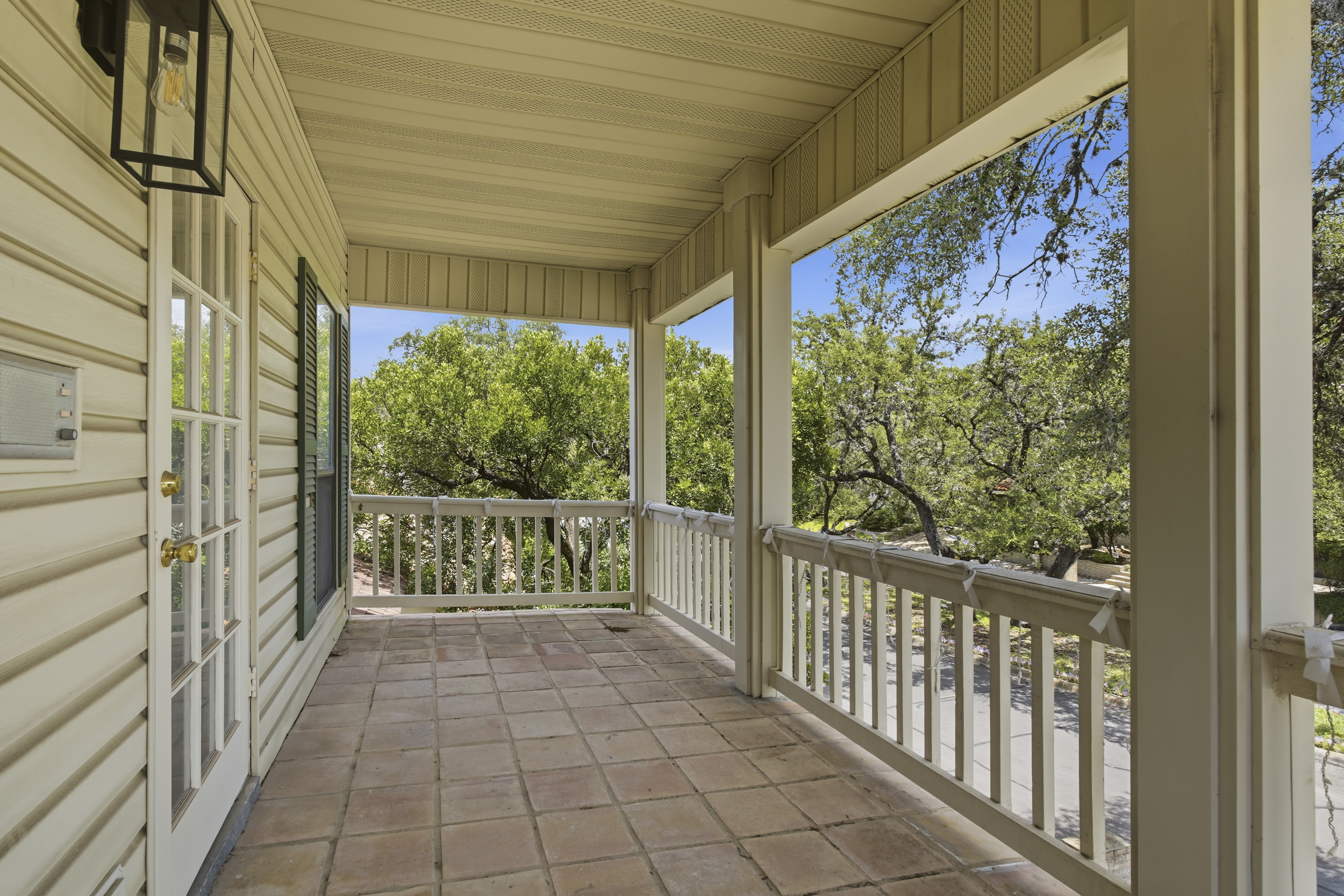  Timeless River Oaks Garden Home - 物件實景