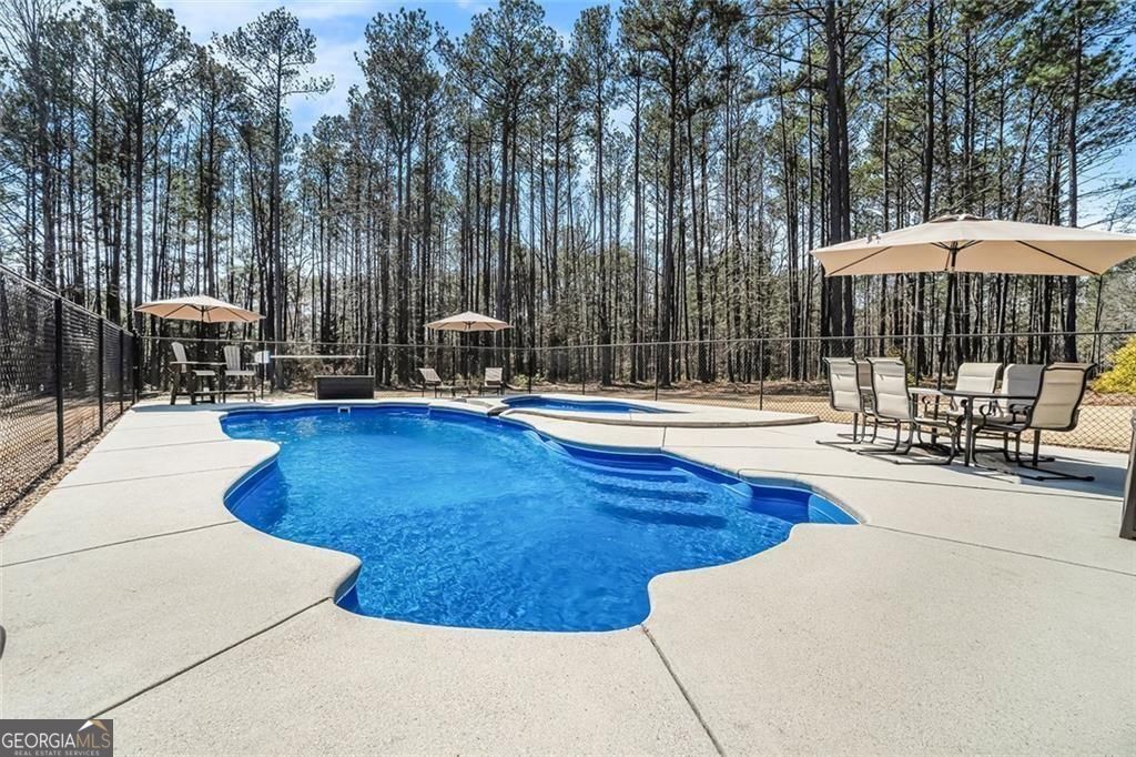 Jackson, Georgia, 30233, United States, 4 Bedrooms Bedrooms, ,4 BathroomsBathrooms,Residential,For Sale,1952976