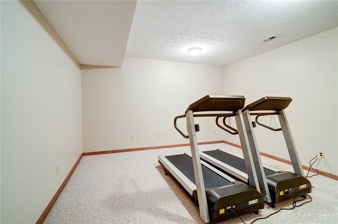 Dayton, Ohio, 45434, United States, 4 Bedrooms Bedrooms, ,5 BathroomsBathrooms,Residential,For Sale,1767935