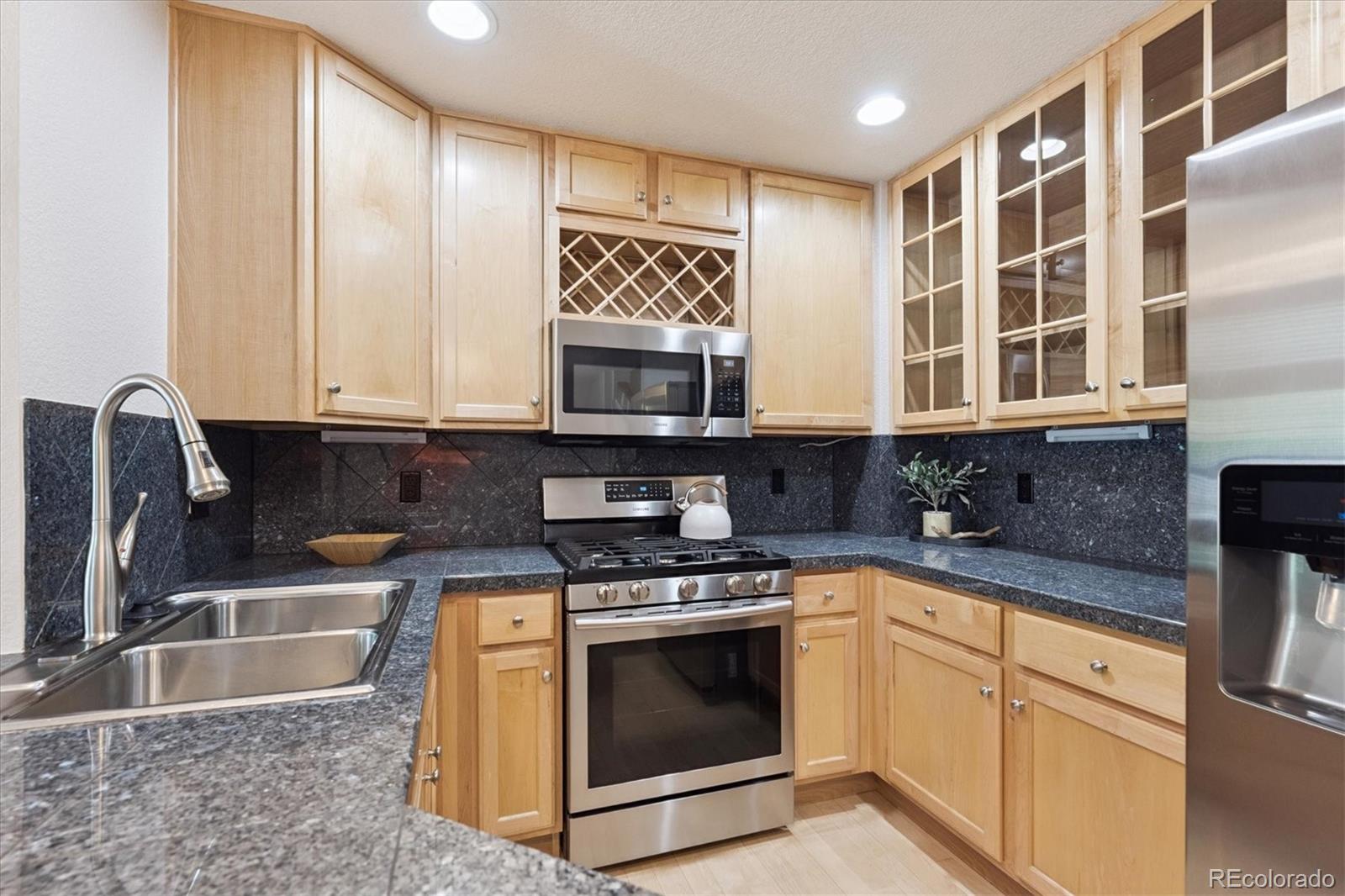 Broomfield, Colorado, 80023, United States, 3 Bedrooms Bedrooms, ,3 BathroomsBathrooms,Residential,For Sale,1939215