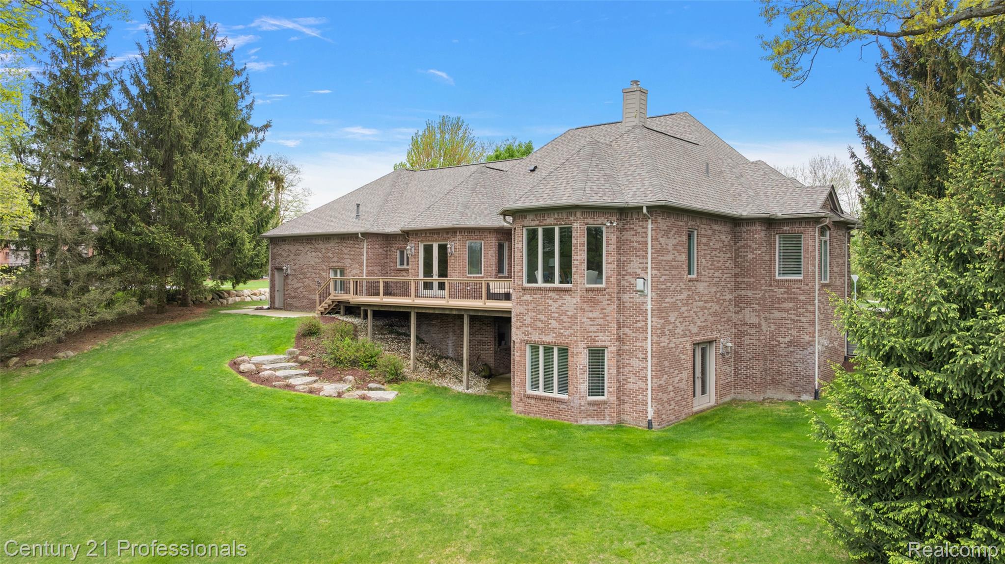 Oxford, Michigan, 48371, United States, 4 Bedrooms Bedrooms, ,4 BathroomsBathrooms,Residential,For Sale,1978317