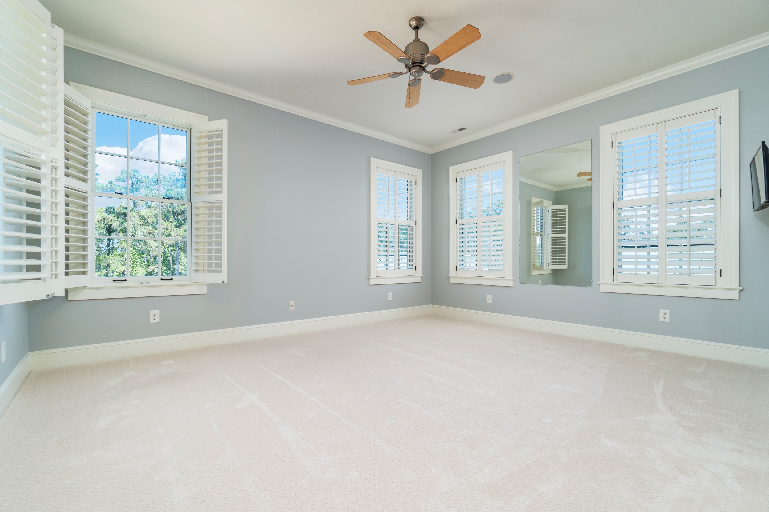 Oriental, North Carolina, 28571, United States, 3 Bedrooms Bedrooms, ,6 BathroomsBathrooms,Residential,For Sale,1825217