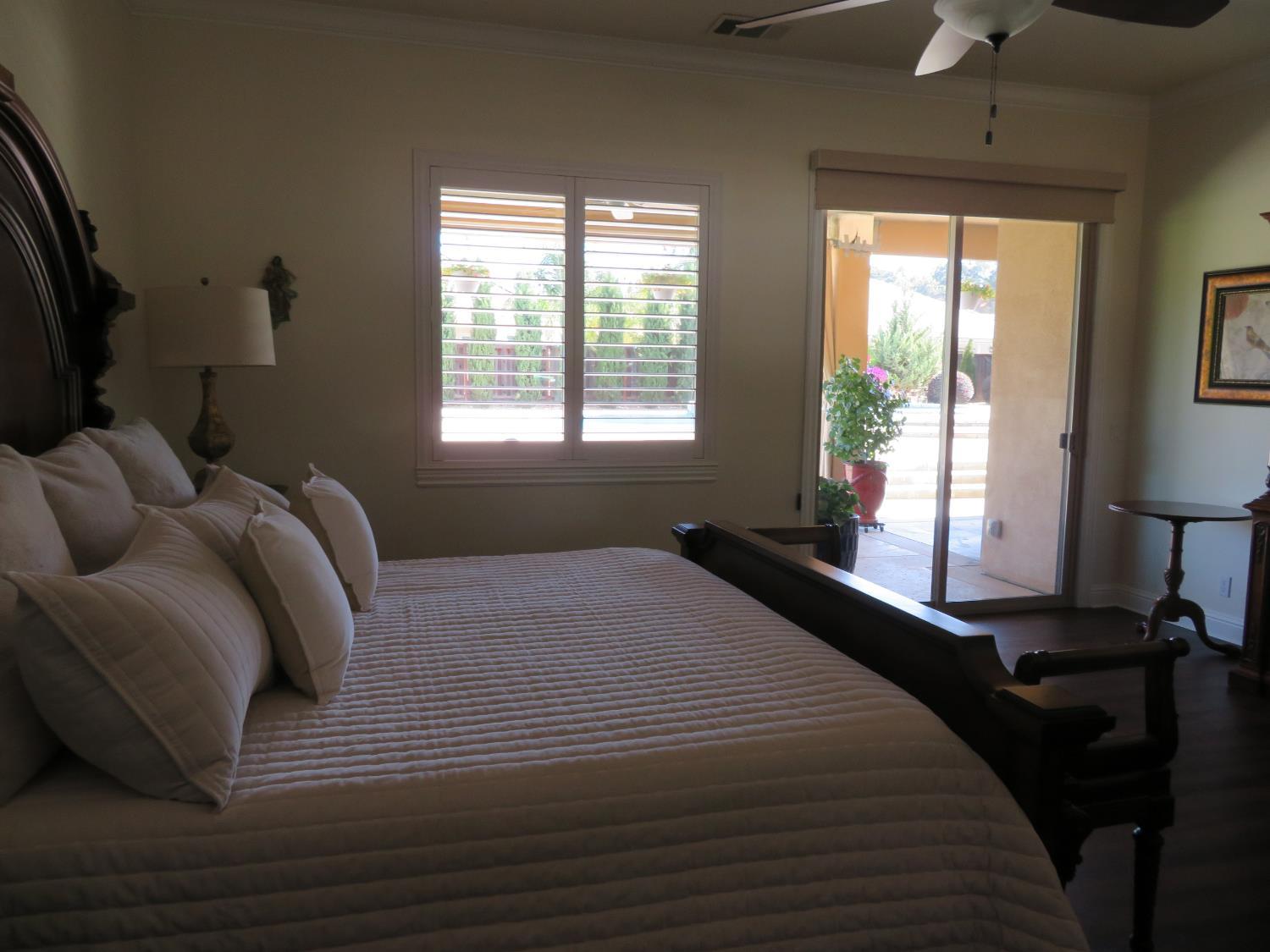Oakdale, California, 95361, United States, 3 Bedrooms Bedrooms, ,4 BathroomsBathrooms,Residential,For Sale,1905843