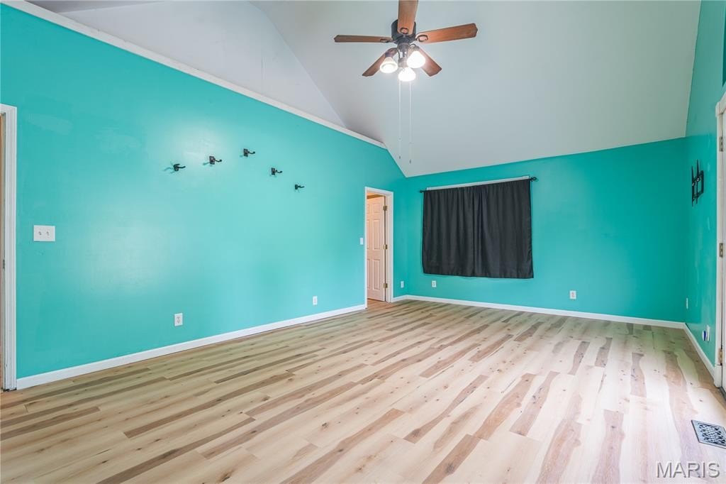 Edwardsville, Illinois, 62025, United States, 5 Bedrooms Bedrooms, ,4 BathroomsBathrooms,Residential,For Sale,1975622