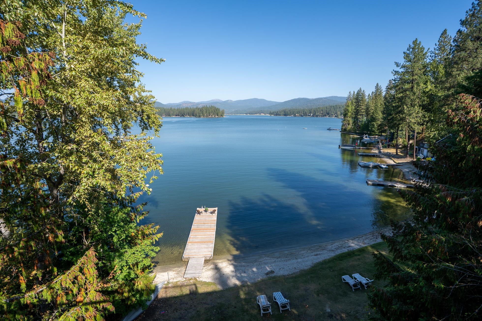 Newman Lake, Washington, 99025, United States, 3 Bedrooms Bedrooms, ,1 BathroomBathrooms,Residential,For Sale,1979183