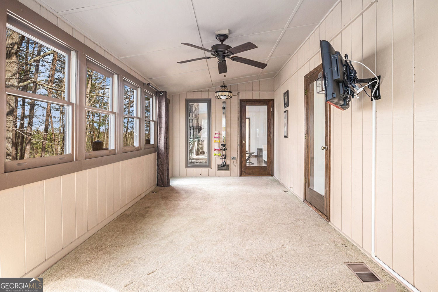 Dahlonega, Georgia, 30533, United States, 3 Bedrooms Bedrooms, ,2 BathroomsBathrooms,Residential,For Sale,1858994