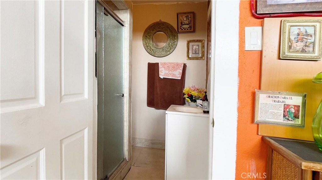 Los Angeles, California, 90065, United States, 3 Bedrooms Bedrooms, ,1 BathroomBathrooms,Residential,For Sale,1869381