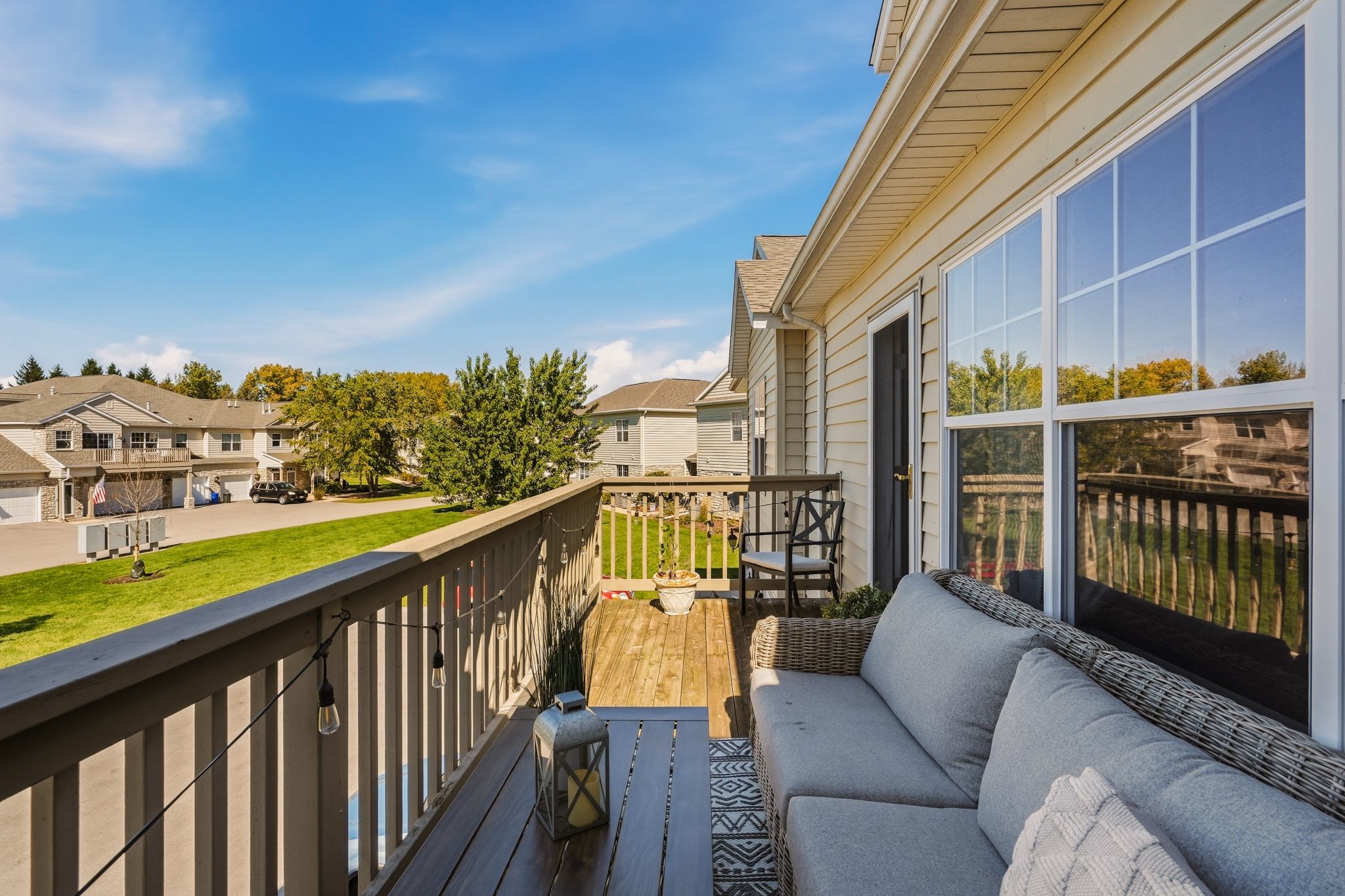  Pewaukee Condo with Scenic Pond Views & Resort Amenities - 物件實景