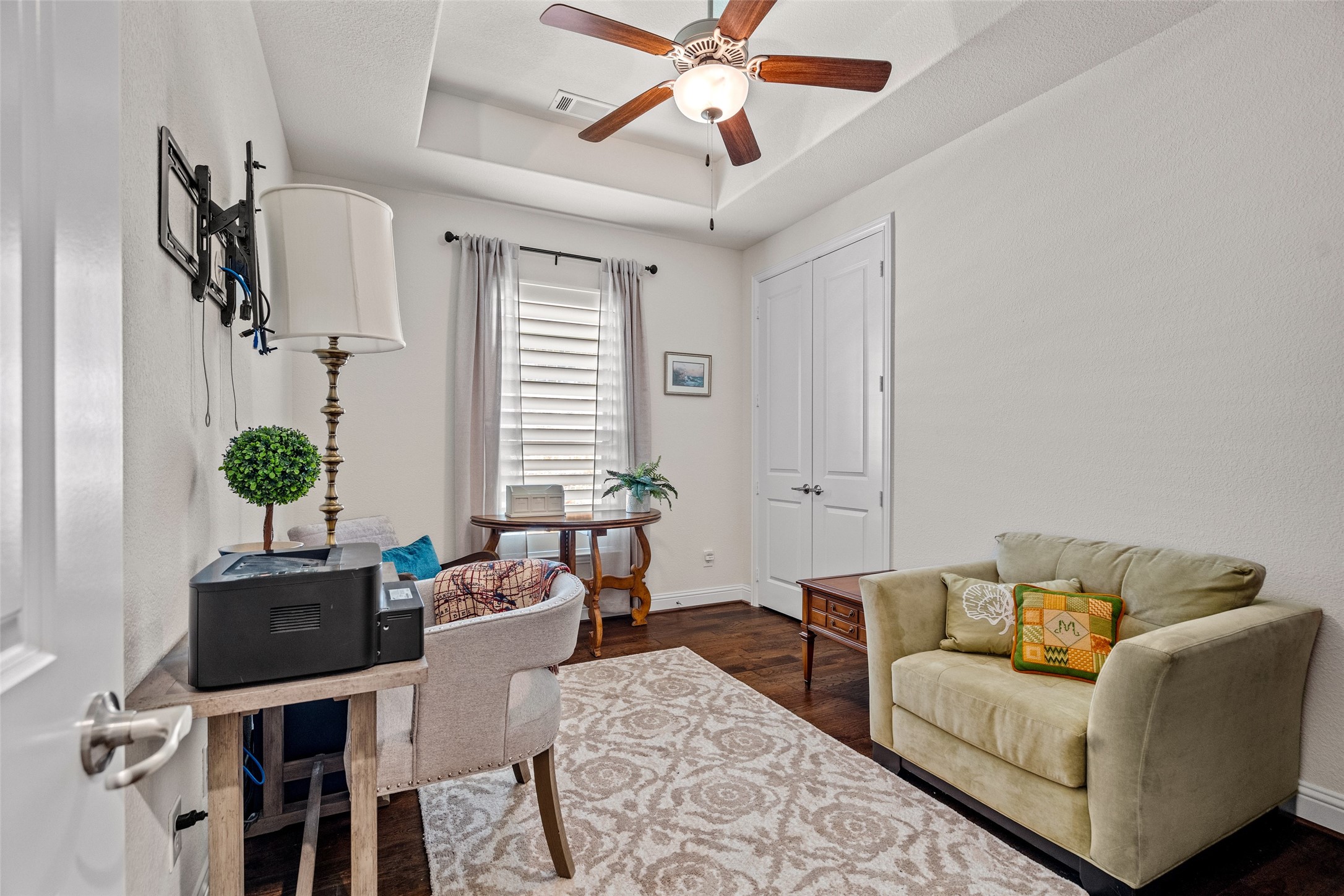 The Colony, Texas, 75056, United States, 3 Bedrooms Bedrooms, ,2 BathroomsBathrooms,Residential,For Sale,1924652