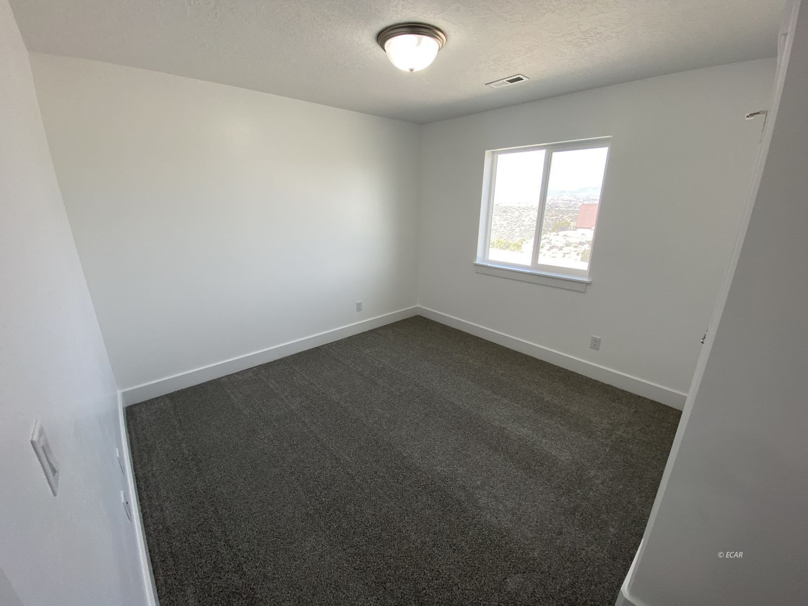 Elko, Nevada, 89801, United States, 4 Bedrooms Bedrooms, ,2 BathroomsBathrooms,Residential,For Sale,1754715
