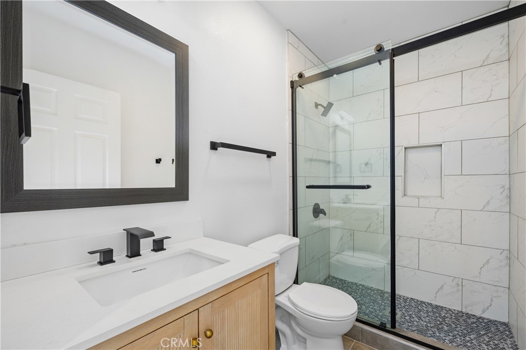 Los Angeles, California, 90011, United States, ,Residential,For Sale,1991089