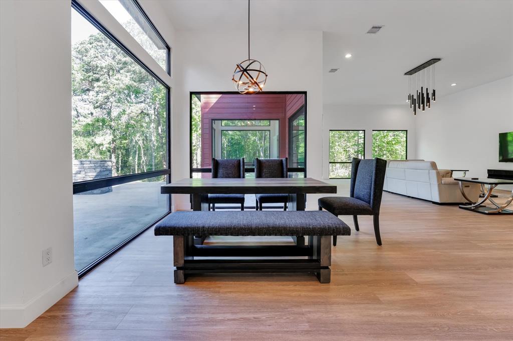 Conroe, Texas, 77303, United States, 3 Bedrooms Bedrooms, ,4 BathroomsBathrooms,Residential,For Sale,1976413