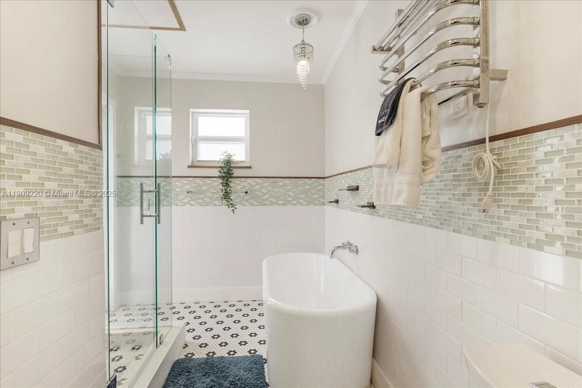 Miami, Florida, 33145, United States, 3 Bedrooms Bedrooms, ,2 BathroomsBathrooms,Residential,For Sale,1987524