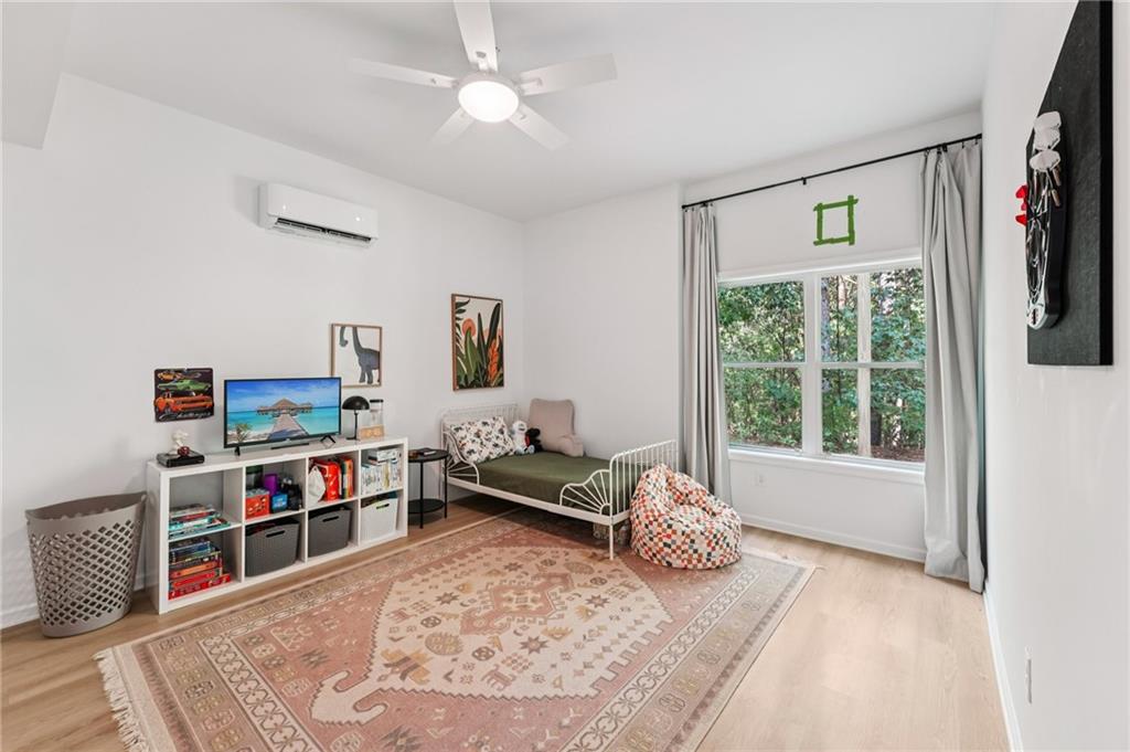 Canton, Georgia, 30114, United States, 6 Bedrooms Bedrooms, ,4 BathroomsBathrooms,Residential,For Sale,1978205